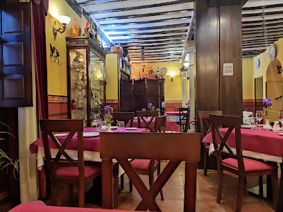 Restaurante Casa de los Gallos - C. Escalerillas, 11, 19420 Cifuentes, Guadalajara, Spain