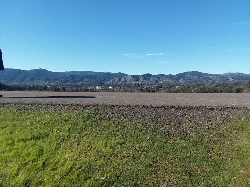 Ford Dealer «Ukiah Ford», reviews and photos, 1170 S State St, Ukiah, CA 95482, USA