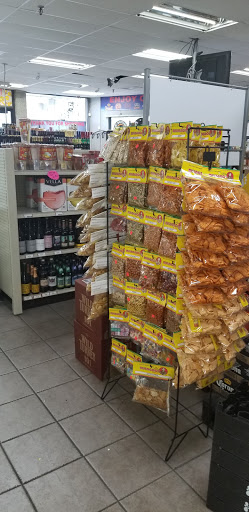 Wine Store «Foremost Liquors», reviews and photos, 1776 W Algonquin Rd, Arlington Heights, IL 60005, USA