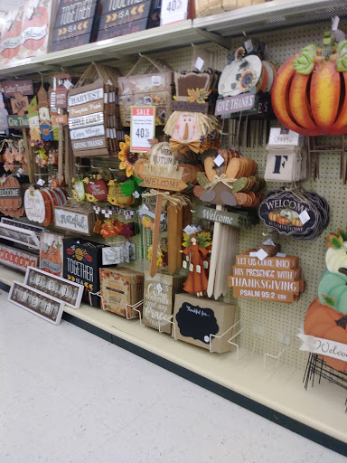 Craft Store «Hobby Lobby», reviews and photos, 1055 E Golf Rd, Schaumburg, IL 60173, USA