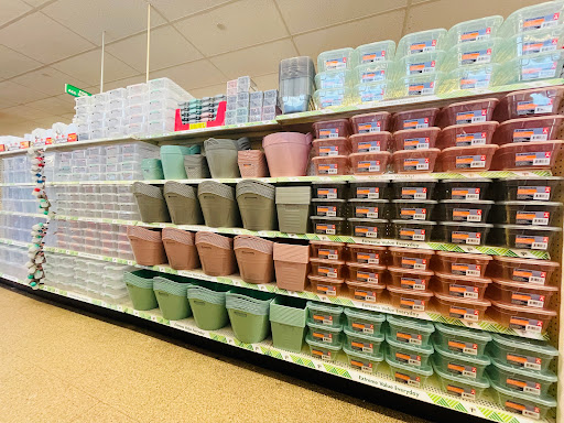 Dollar Store «Dollar Tree», reviews and photos, 21450 Jamaica Ave, Queens Village, NY 11428, USA