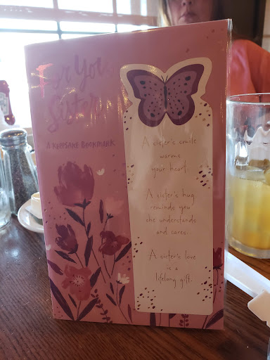 American Restaurant «Cracker Barrel Old Country Store», reviews and photos, 2697 Highwood Blvd, Smyrna, TN 37167, USA