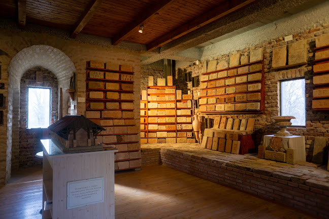 Őri Nándor Bélyegestégla Gyűjteménye - Szigeterdei lakótorony
