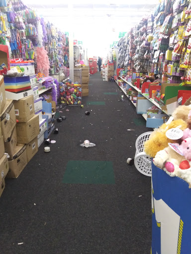 Dollar Store «Dollar Tree», reviews and photos, 1321 Marvin Rd NE, Lacey, WA 98516, USA