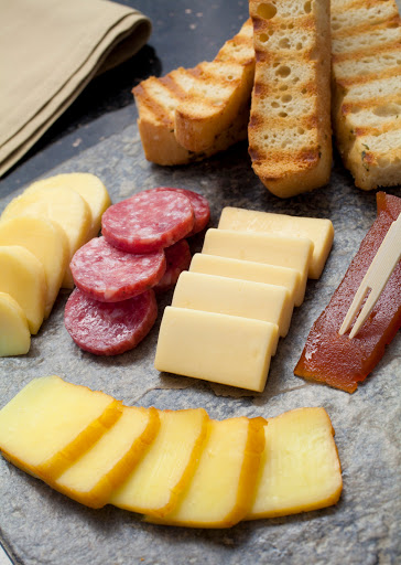 American Restaurant «Sweet Kitchen & Bar», reviews and photos, 72 Shrewsbury St, Worcester, MA 01604, USA