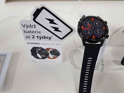 Stores to buy children's watches Prague