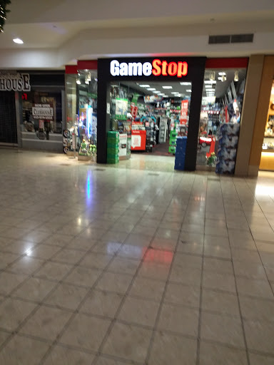 GameStop, 400 N Center St, Westminster, MD 21157, USA, 