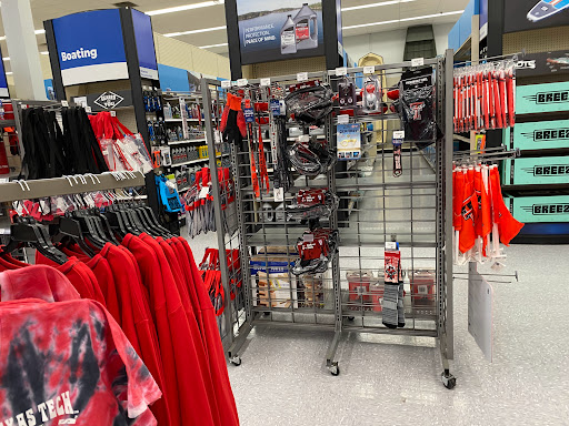 Sporting Goods Store «Academy Sports + Outdoors», reviews and photos, 5802 19th St, Lubbock, TX 79407, USA