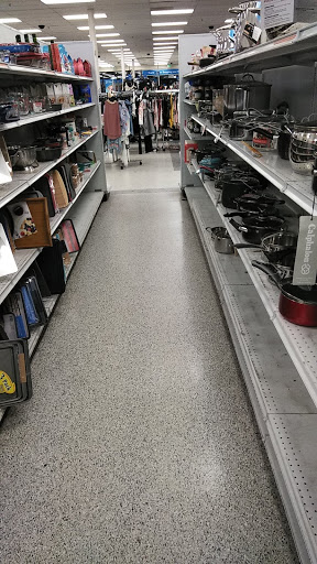 Clothing Store «Ross Dress for Less», reviews and photos, 1945 W Palmetto St, Florence, SC 29501, USA