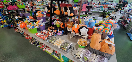 Pet Supply Store «The Green Spot», reviews and photos, 1110 S 71st St, Omaha, NE 68106, USA