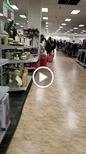 Clothing Store «Burlington Coat Factory», reviews and photos, 4701 N Harlem Ave, Harwood Heights, IL 60706, USA