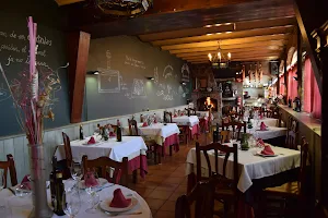 Restaurant Cal Kiku - La Llar del bacallà image