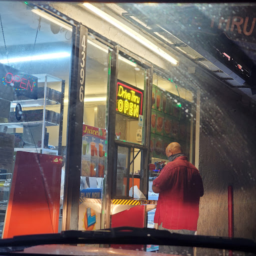 Donut Shop «Bartha Donut», reviews and photos, 4396 E Anaheim St, Long Beach, CA 90804, USA