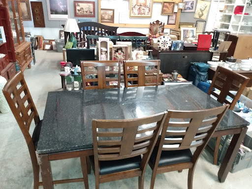 Flea Market «Awesome Deals Flea Market», reviews and photos, 19331 28th St, Long Beach, MS 39560, USA