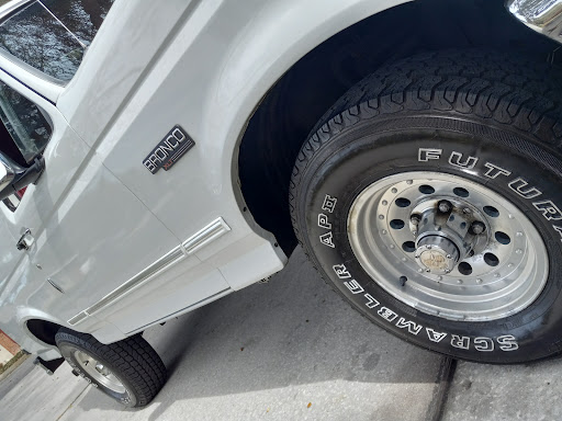 Tire Shop «Discount Tire Store - Lakeland, FL», reviews and photos, 6975 US Hwy 98 N, Lakeland, FL 33809, USA