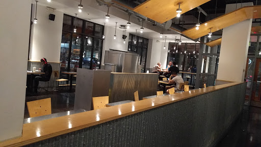 Mexican Restaurant «Chipotle Mexican Grill», reviews and photos, 786 Mainstreet, Hopkins, MN 55343, USA