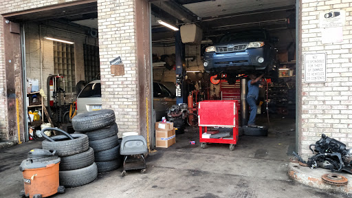 Used Car Dealer «Neighborhood Motor Mart LLC», reviews and photos, 1015 Penn Ave, Pittsburgh, PA 15221, USA