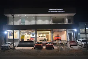 Volkswagen Pondicherry image