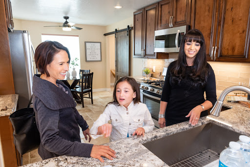 Real Estate Agents «Property Partners, Inc.», reviews and photos