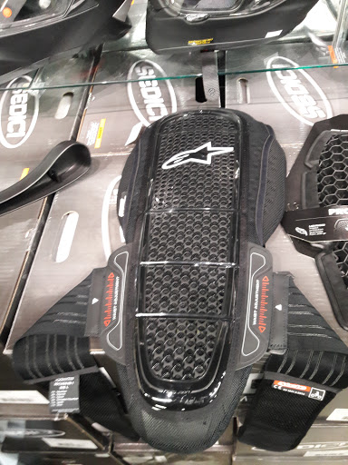 Motorcycle Parts Store «Cycle Gear», reviews and photos, 8930 SE Stark St, Portland, OR 97216, USA