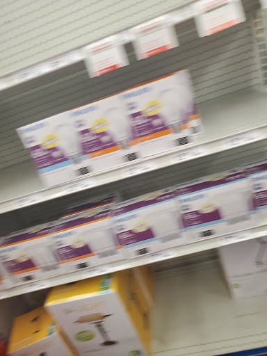 Office Supply Store «Staples», reviews and photos, 650 Ponce De Leon Ave NE, Atlanta, GA 30308, USA