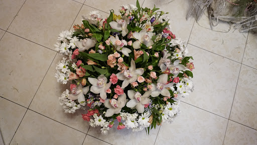 Typical flower shops in Kiev