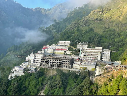 Vaishno Devi, Bhavan, Katra, Jammu and Kashmir 182301