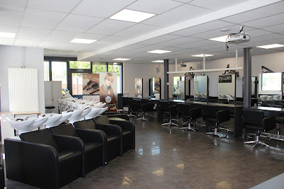 Maison De La Coiffure à Le Mans