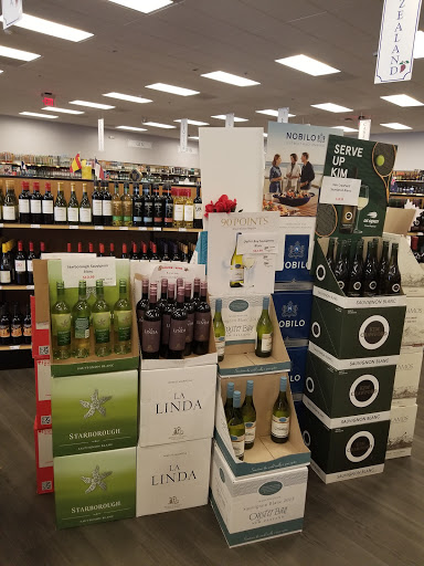 Liquor Store «Montgomery County Liquor & Wine - Downtown Rockville», reviews and photos, 300 N Washington St, Rockville, MD 20850, USA