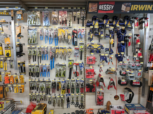 Home Improvement Store «Edison Millwork & True Value Hdw», reviews and photos, 9 Old Post Rd, Edison, NJ 08817, USA