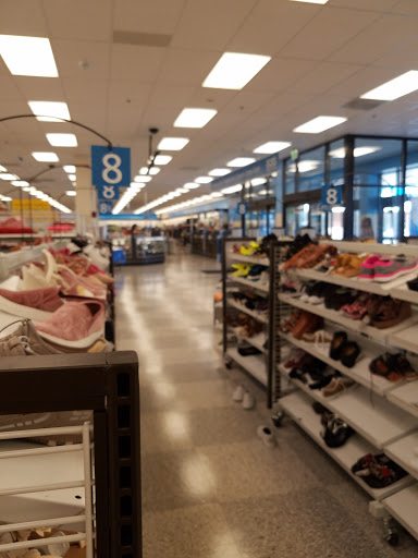 Clothing Store «Ross Dress for Less», reviews and photos, 1316 Butterfield Rd, Downers Grove, IL 60515, USA