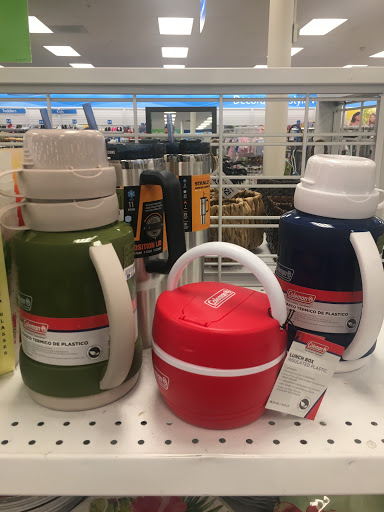 Clothing Store «Ross Dress for Less», reviews and photos, 104 Vintage Way, Novato, CA 94945, USA