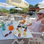 Photo n°3 de l'avis de Wolfgang.e fait le 04/07/2022 à 11:49 sur le  Dolcevita Beach Restaurant & Bar à Desenzano del Garda