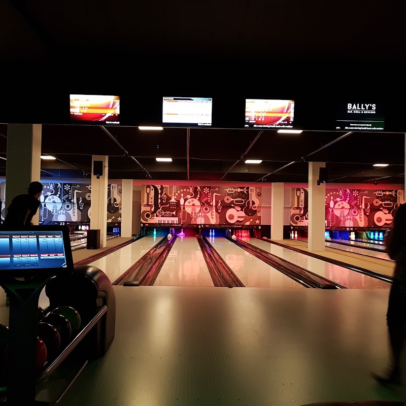 Bally's Bar, Grill & Bowling