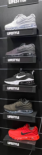 Clothing Store «Nike Factory Store», reviews and photos, 2950 I-20 Frontage Rd #755, Grand Prairie, TX 75052, USA
