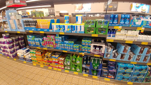 Supermarket «ALDI», reviews and photos, 1702 Brady St, Davenport, IA 52803, USA