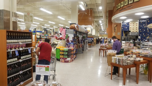 Supermarket «Publix Super Market at 18Biscayne Shopping Center», reviews and photos, 1776 Biscayne Blvd, Miami, FL 33132, USA