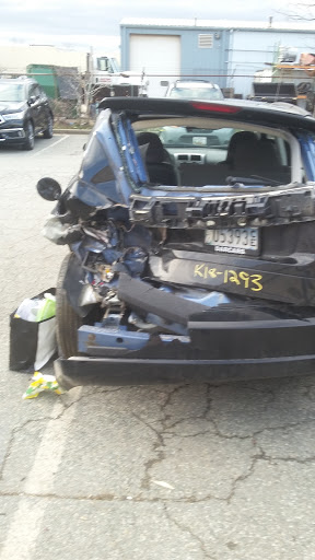 Auto Body Shop «Service King Collision Repair of Gaithersburg», reviews and photos, 8221 Snouffer School Rd, Gaithersburg, MD 20879, USA