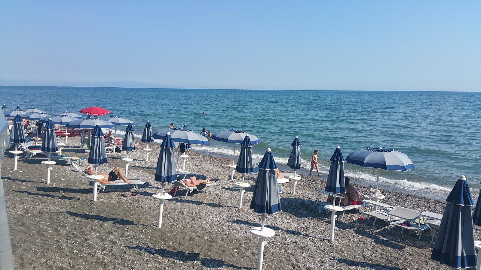 Valokuva Salerno beach IVista. sisältäen suora ranta