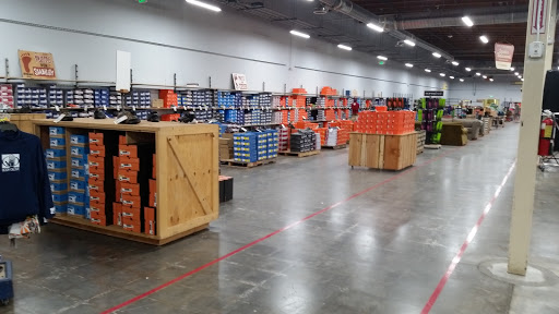 Sporting Goods Store «Sports Basement San Ramon», reviews and photos, 1041 Market Pl, San Ramon, CA 94583, USA