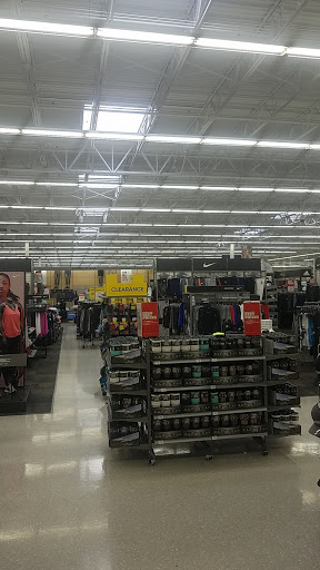 Sporting Goods Store «Academy Sports + Outdoors», reviews and photos, 2010 24th Ave NW, Norman, OK 73069, USA