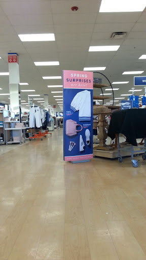 Department Store «Marshalls», reviews and photos, 7954 Brewerton Rd, Cicero, NY 13039, USA