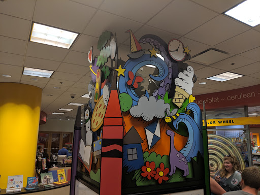Craft Store «Crayola Store Crown Center», reviews and photos, 200 E 25th St, Kansas City, MO 64108, USA