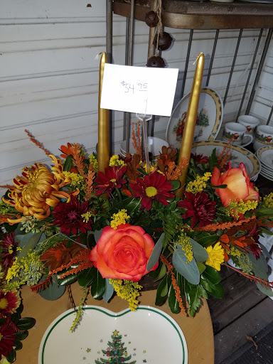 Florist «Plantiques Flowers by Brenda Fry», reviews and photos, 30131 Bulverde Ln, Bulverde, TX 78163, USA