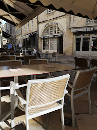 Atmosphère du Restaurant Pub Lutèce Brasserie à La Rochelle - n°1