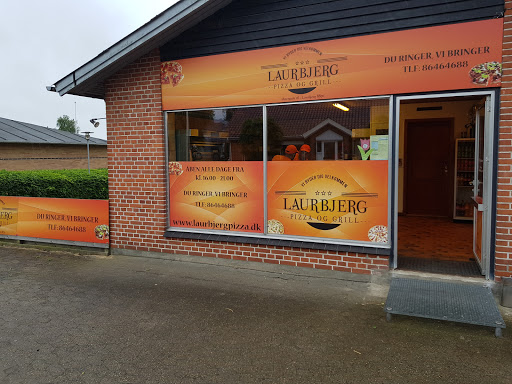 Laurbjerg Pizza og Grill in Langaa, Frederikshavn