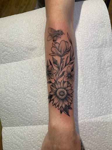 Tattoo Shop «Brooklyn Ink Tattoo & Body Piercing», reviews and photos, 462 87th St, Brooklyn, NY 11209, USA