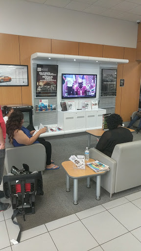 Nissan Dealer «Al Piemonte Nissan», reviews and photos, 1600 W North Ave, Melrose Park, IL 60160, USA