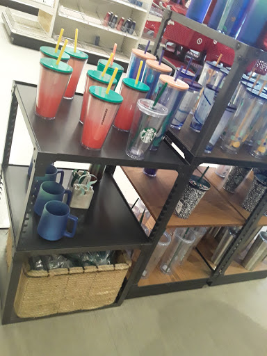 Department Store «Target», reviews and photos, 1640 N Main St, Salinas, CA 93906, USA