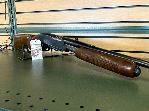 Pawn Shop «First Cash Pawn», reviews and photos, 1458 Lee Trevino Dr, El Paso, TX 79936, USA